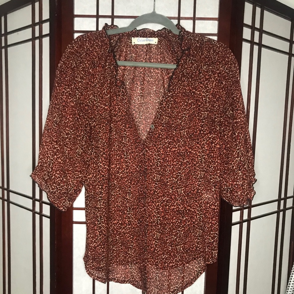 ‘Cross Cross’ Women’s Patterned Blouse (Small)